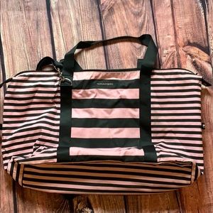 VS Duffle Bag